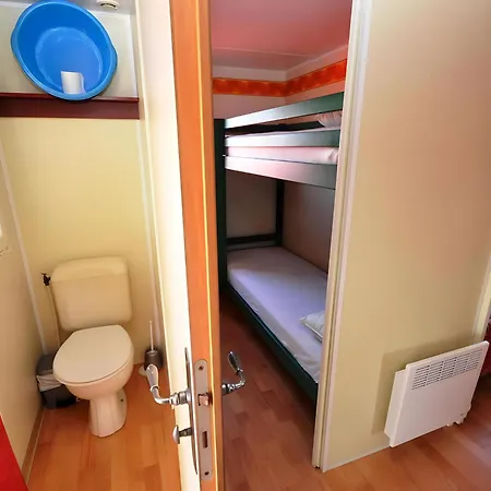 Holiday home Con Piscina Privada Solo Familias