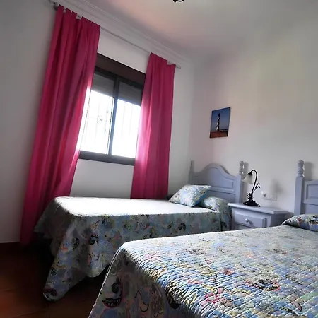 Holiday home Con Piscina Privada Solo Familias