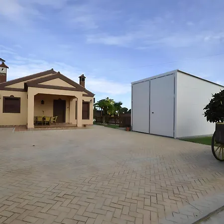 Holiday home Con Piscina Privada Solo Familias Conil De La Frontera