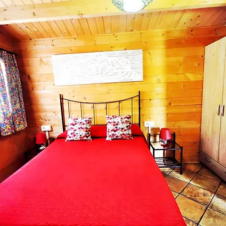 Holiday home Con Piscina Privada Solo Familias