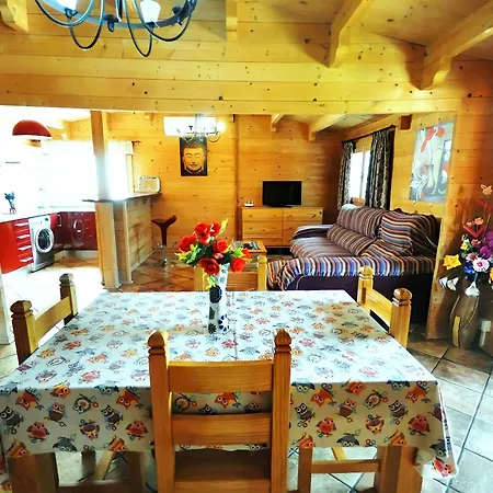 Holiday home Con Piscina Privada Solo Familias *