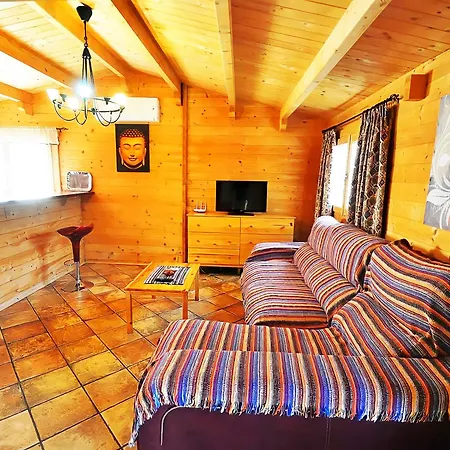 Holiday home Con Piscina Privada Solo Familias