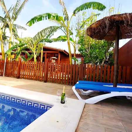 Holiday home Con Piscina Privada Solo Familias *